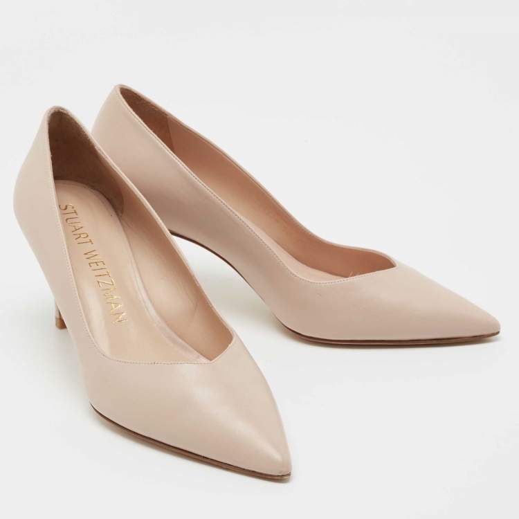 Pre Owned Stuart Weitzman Beige Leather Pointed Toe Pumps Size 38.5