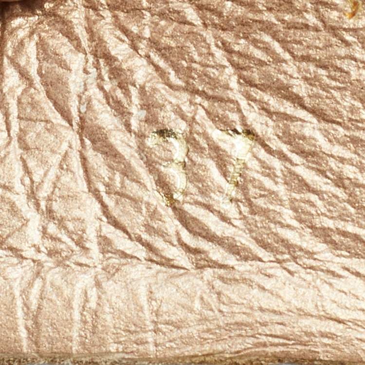 Pre Owned Stuart Weitzman White Leather Criss Cross Platform Slide Sandals Size 37