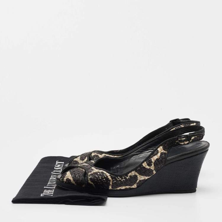 Pre Owned Stuart Weitzman Black/White Raffia Wedge Sandals Size 40