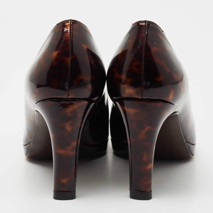 Pre Owned Stuart Weitzman Brown Patent Leather Pumps Size 37.5 