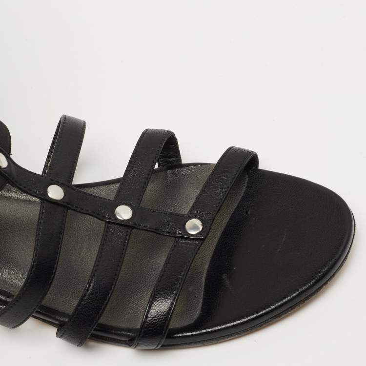 Pre Owned Stuart Weitzman Black Leather Gladiator Flat Sandals Size 37
