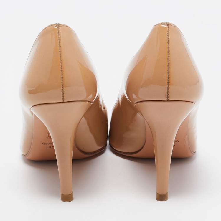 Pre Owned Stuart Weitzman Beige Patent Leather Pointed Toe Pumps Size 36