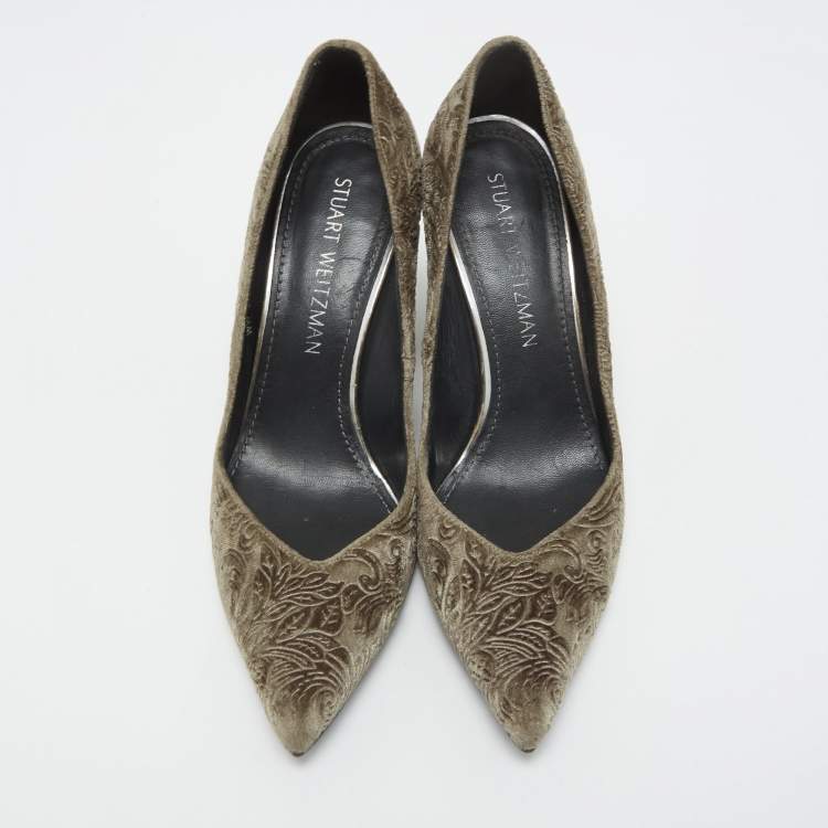 Pre Owned Stuart Weitzman Olive Green Textured Velvet Block Heel Pumps Size 37
