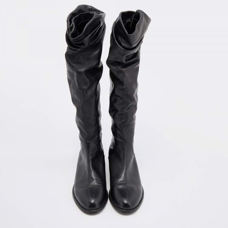 Pre Owned Stuart Weitzman Black Leather Knee Length Boots Size 37