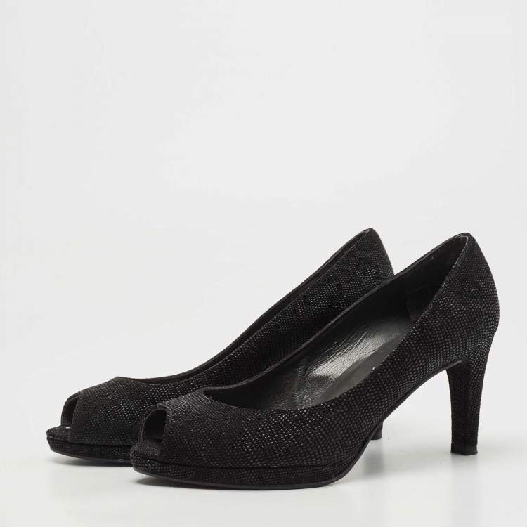 Pre Owned Stuart Weitzman Black Textured Leather Peep Toe Platform Pumps Size 38