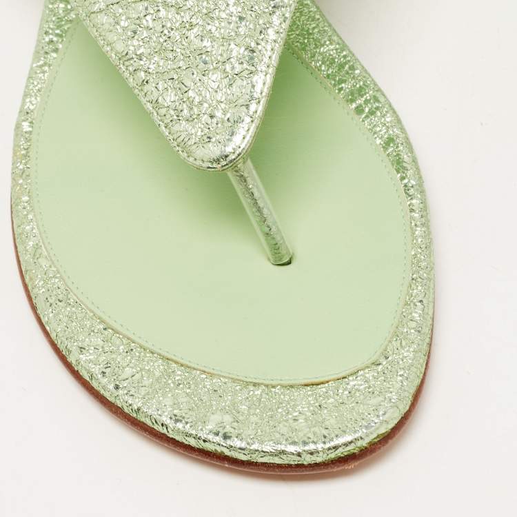 Pre Owned Stuart Weitzman Green Foil Leather Thong Slingback Flat Sandals Size 38