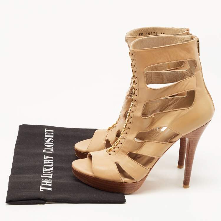 Pre Owned Stuart Weitzman Beige Leather Chain Strappy Cage Sandals Size 38