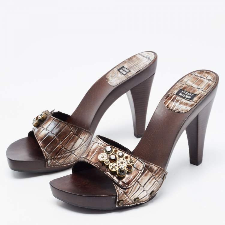 مملوكة مسبقًا Stuart Weitzman Two Tone Croc Embossed Leather Slides Size 40.5