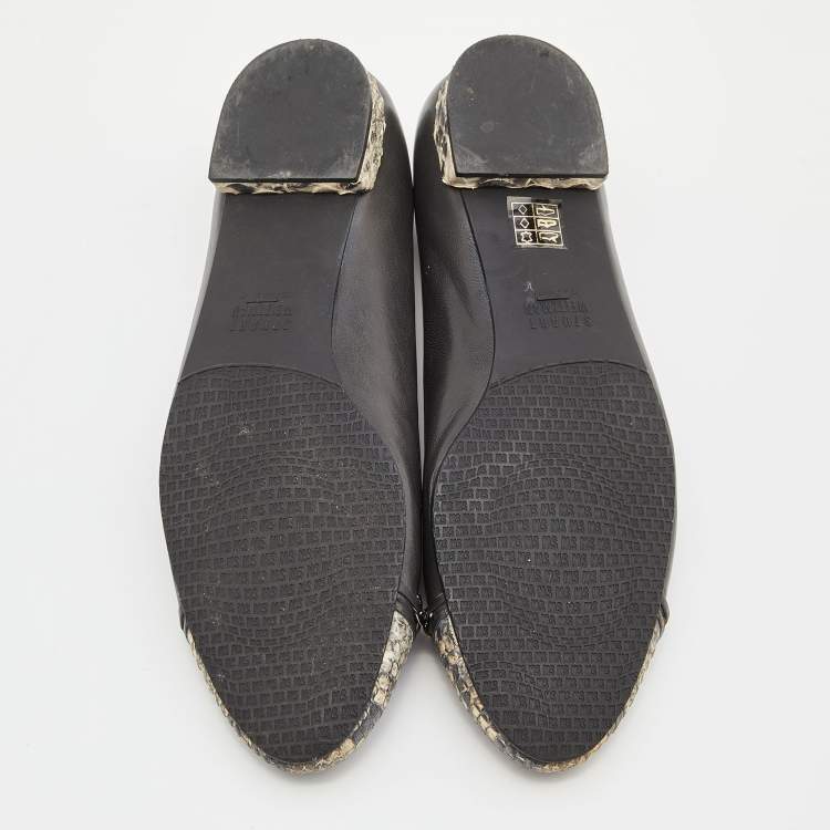 Pre Owned Stuart Weitzman Grey/Beige Leather and Snakeskin Embossed Leather Chain Detail Ballet Flats Size 38.5