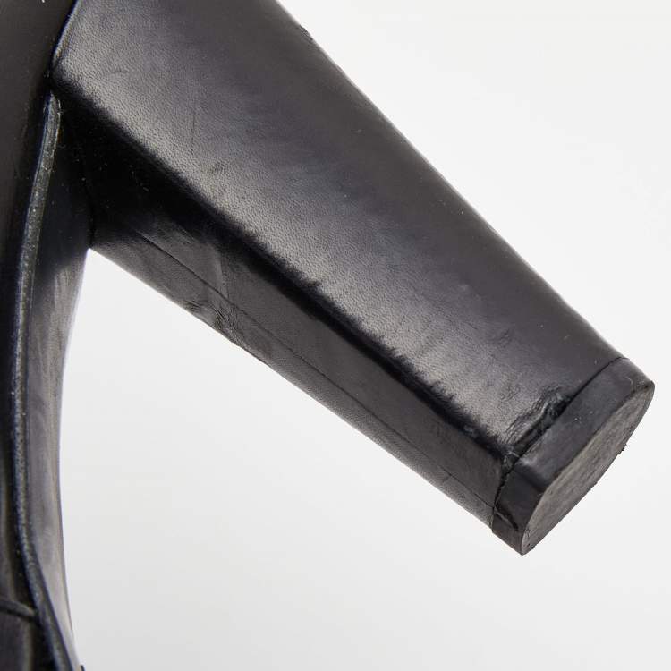 مملوكة مسبقًا Stuart Weitzman Black Leather and Leopard Calf Hair knee Length Boots Size 39