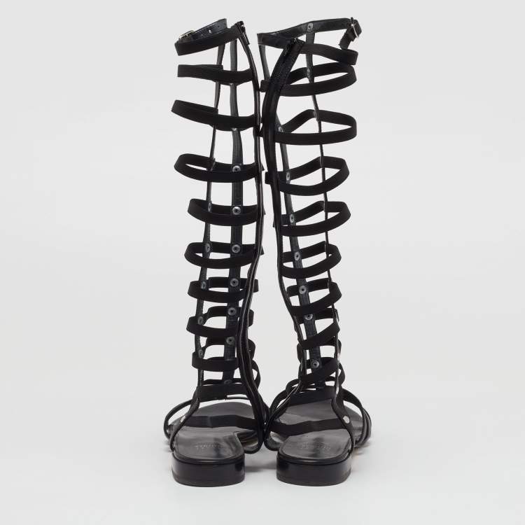 Pre Owned Stuart Weitzman Black Leather Gladiator Sandals Size 39
