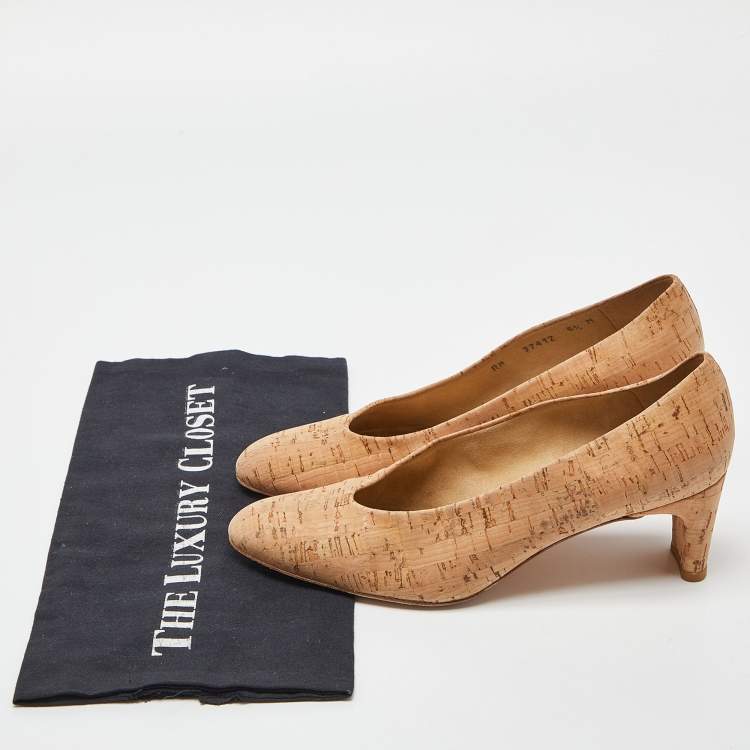 Pre Owned Stuart Weitzman Beige Cork Pumps Size 37