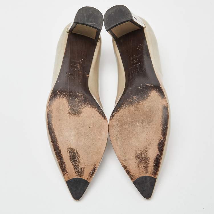 Pre Owned Stuart Weitzman Grey Patent Leather Pointed Toe Pumps Size 37