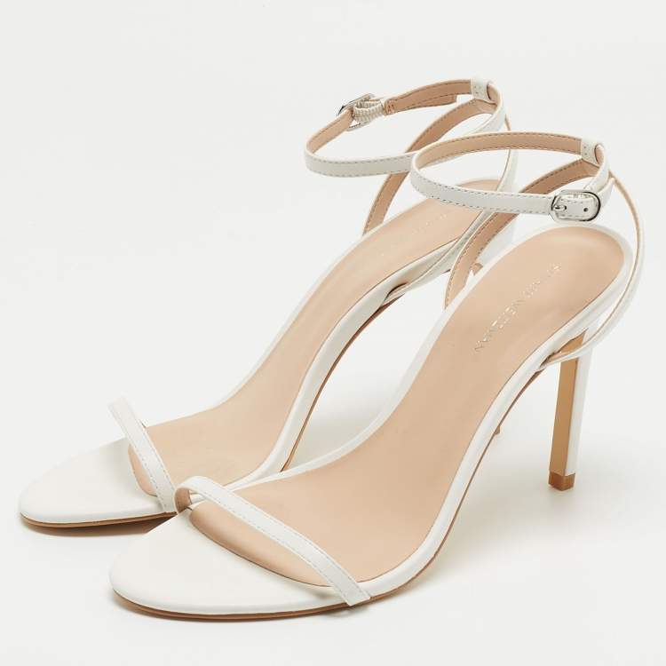 Pre Owned Stuart Weitzman White Leather Nudist Ankle Strap Sandals Size 39
