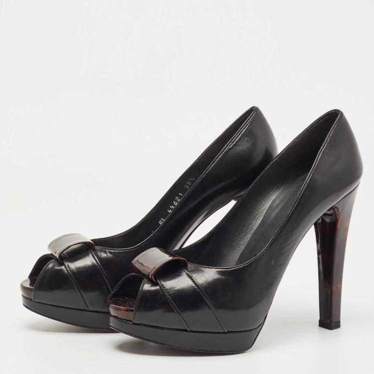 Pre Owned Stuart Weitzman Black Leather Peep Toe Platform Pumps Size 38.5