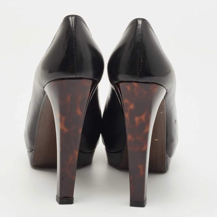 Pre Owned Stuart Weitzman Black Leather Peep Toe Platform Pumps Size 38.5