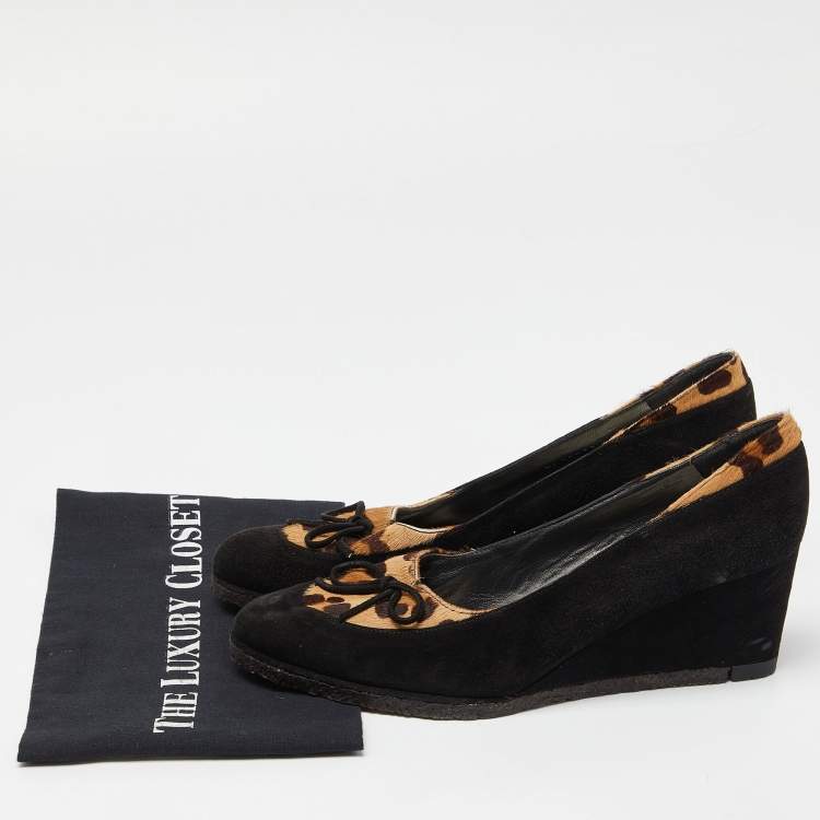 Pre Owned Stuart Weitzman Black/Brown Suede and Calf Hair Wedge Pumps Size 40