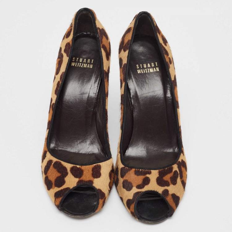 Pre Owned Stuart Weitzman Brown/Beige Animal Print Calf Hair Peep Toe Wedge Pumps Size 38