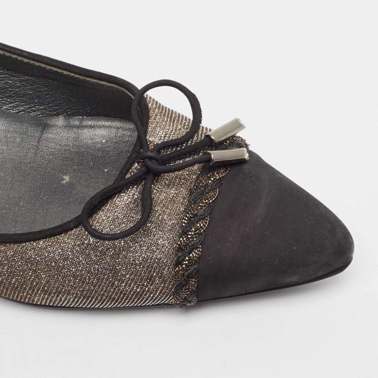 Pre Owned Stuart Weitzman Gold/Silver Glitter and Nubuck Ballet Flats Size 38.5