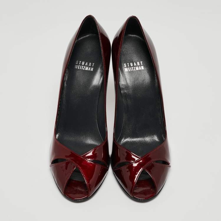 Pre Owned Stuart Weitzman Burgundy Patent Leather Peep Toe Pumps Size 38.5
