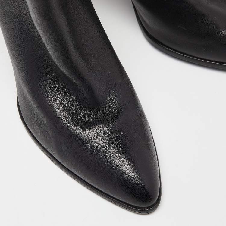 Pre Owned Stuart Weitzman Black Leather Ankle Boots Size 40