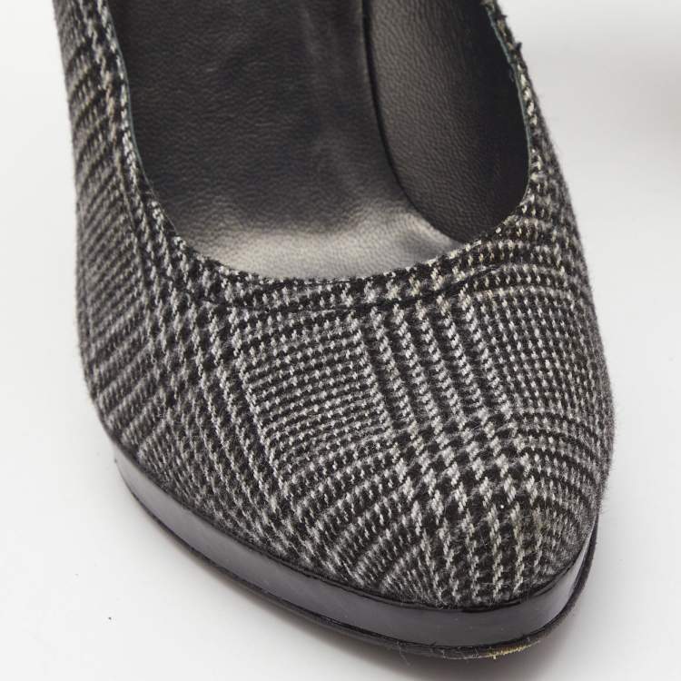 Pre Owned Stuart Weitzman Black/Grey Patent Leather and Plaid Wool Marianne Pumps Size 38
