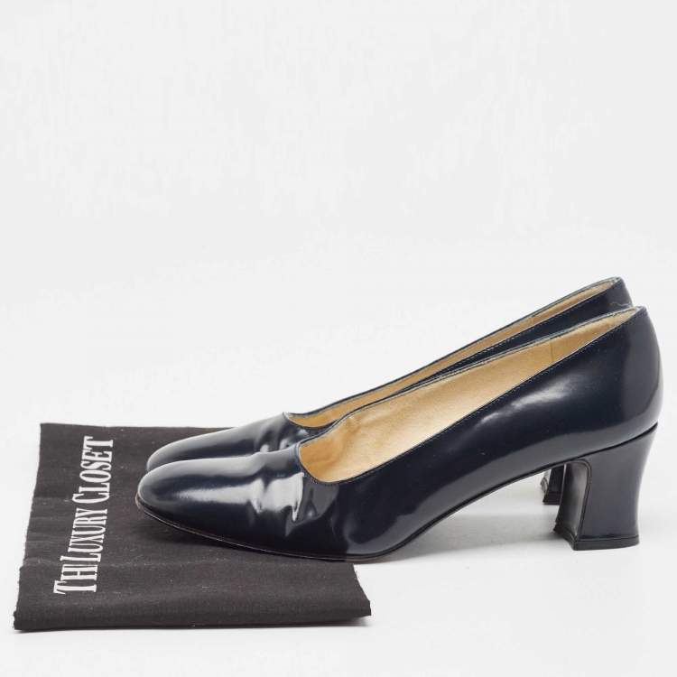 Pre Owned Stuart Weitzman Navy Blue Patent Leather Square Toe Pumps Size 38