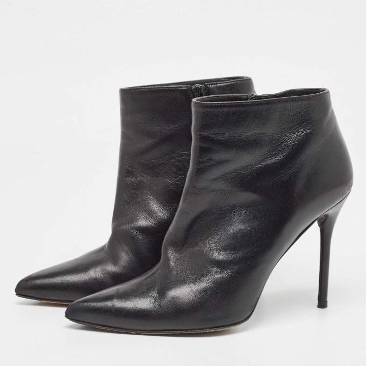 Pre Owned Stuart Weitzman Black Leather Ankle Length Pointed Toe Booties Size 39.5