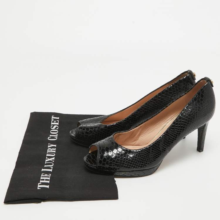 Pre Owned Stuart Weitzman Black Python Embossed Leather Peep Toe Platform Pumps Size 40