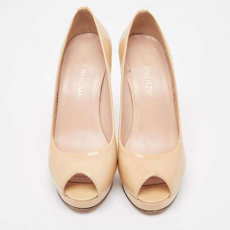 Pre Owned Stuart Weitzman Beige Patent Peep Toe Pumps Size 37.5