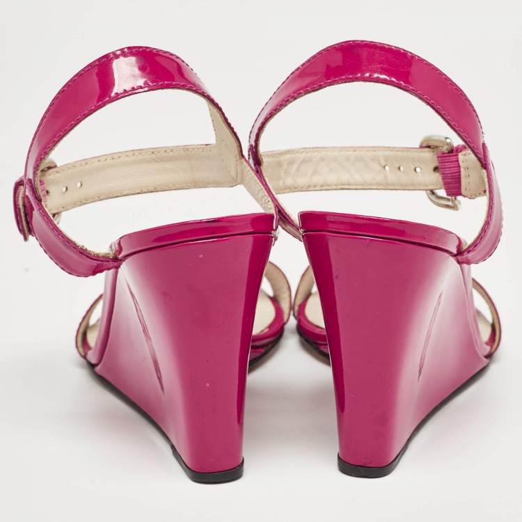 Pre Owned Stuart Weitzman Purple Patent  Wedge Sandals Size 39