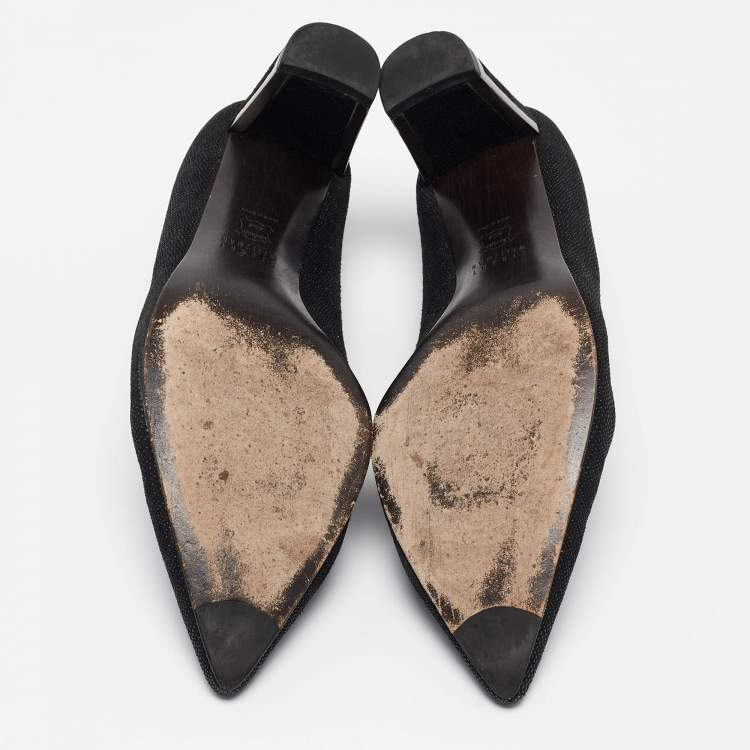 Pre Owned Stuart Weitzman Black Textured Suede Pointed Toe Pumps Size 38.5