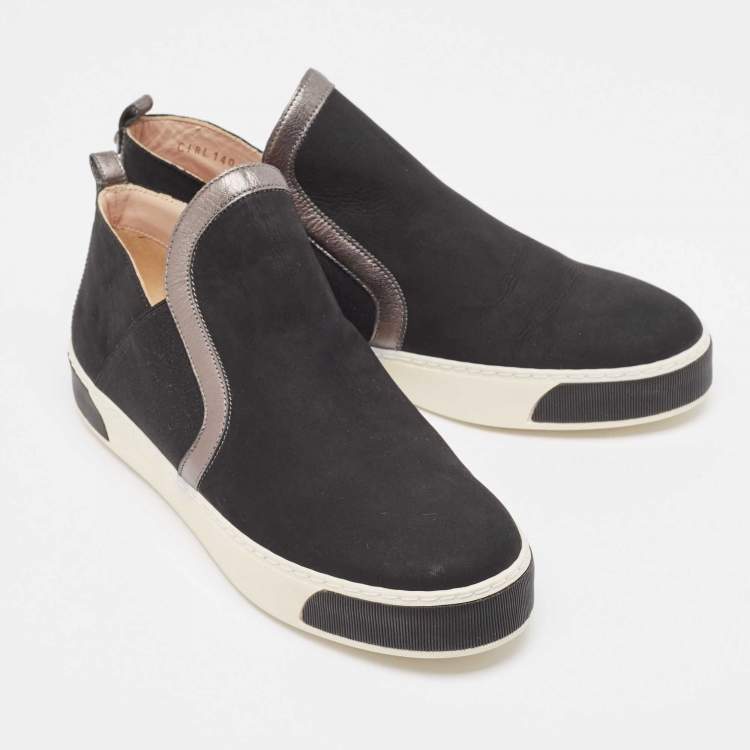 Pre Owned Stuart Weitzman Black/Metallic Nubuck and Leather Slip On Sneakers Size 40