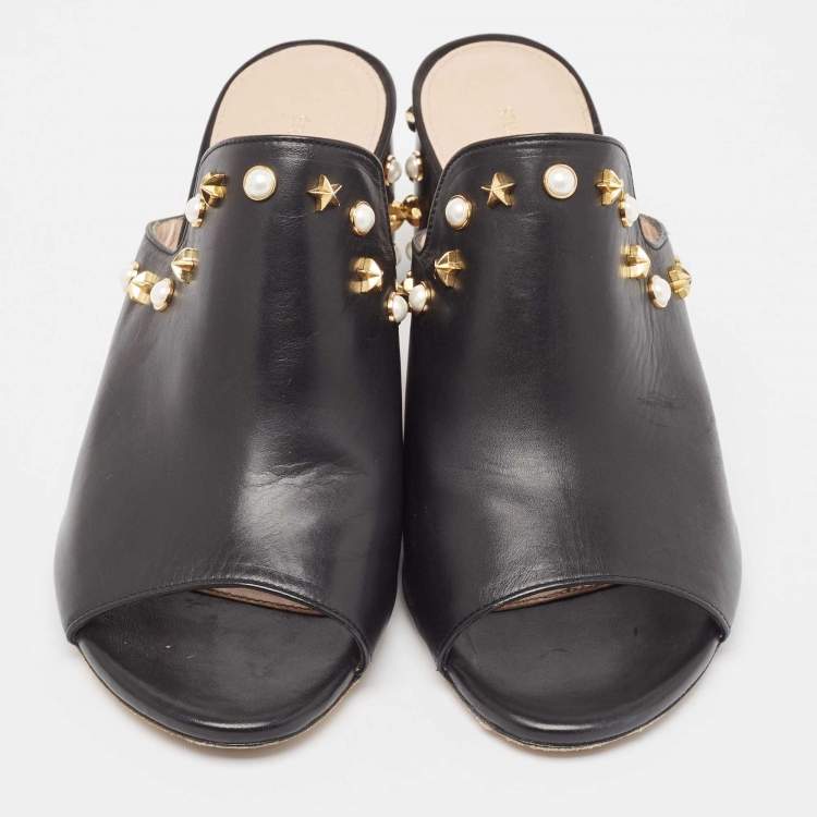 Pre Owned Stuart Weitzman Black Leather Embellished Mules Size 38.5  