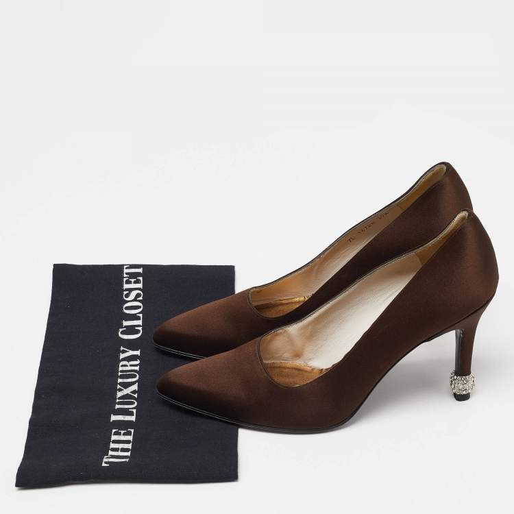 Pre Owned Stuart Weitzman Brown Satin Pointed Toe Pumps Size 39.5