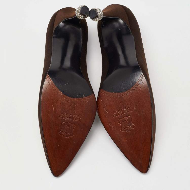 Pre Owned Stuart Weitzman Brown Satin Pointed Toe Pumps Size 39.5