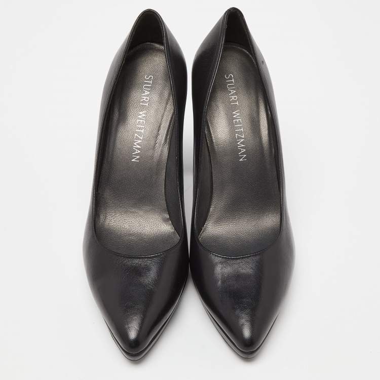 Pre Owned Stuart Weitzman Black Leather Platform Pumps Size 38.5