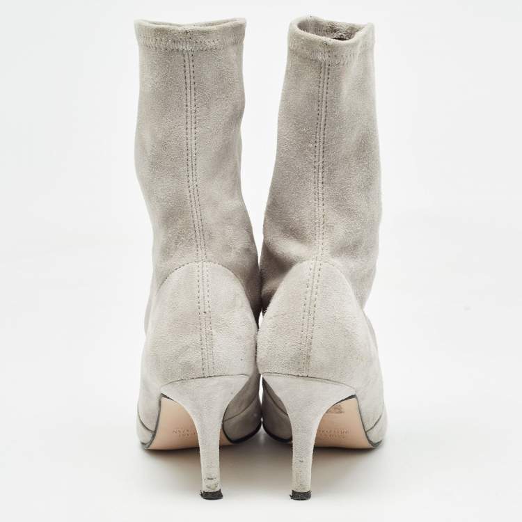 Pre Owned Stuart Weitzman Grey Suede Ankle Booties Size 36.5 