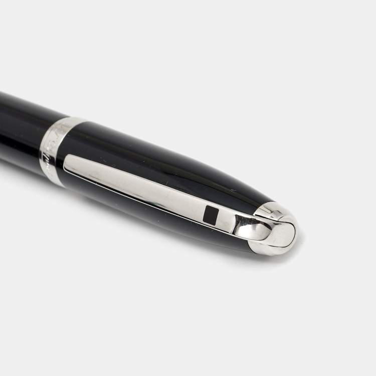 Pre Owned S.T. Dupont Black Chinese Lacquer Silver Tone Ballpoint Pen