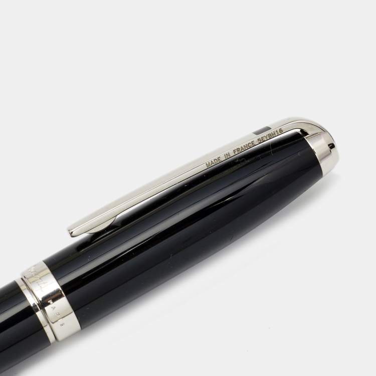 Pre Owned S.T. Dupont Black Chinese Lacquer Silver Tone Ballpoint Pen