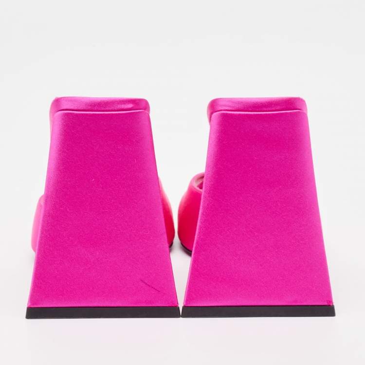 Pre Owned The Attico Pink Satin Devon Slide Sandals Size 37