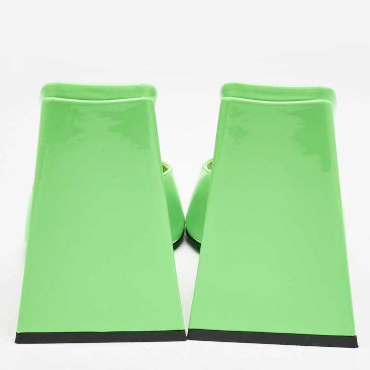 Pre Owned The Attico Neon Green Patent Leather Devon Slide Sandals Size 40