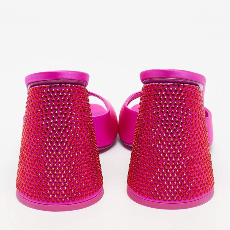 Pre Owned The Attico Fuchsia Satin Crystal Embellished Luz Mules Size 41