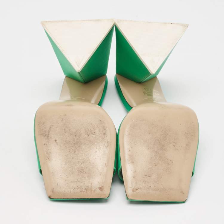 Pre Owned The Attico Green Satin Devon Slide Sandals Size 38