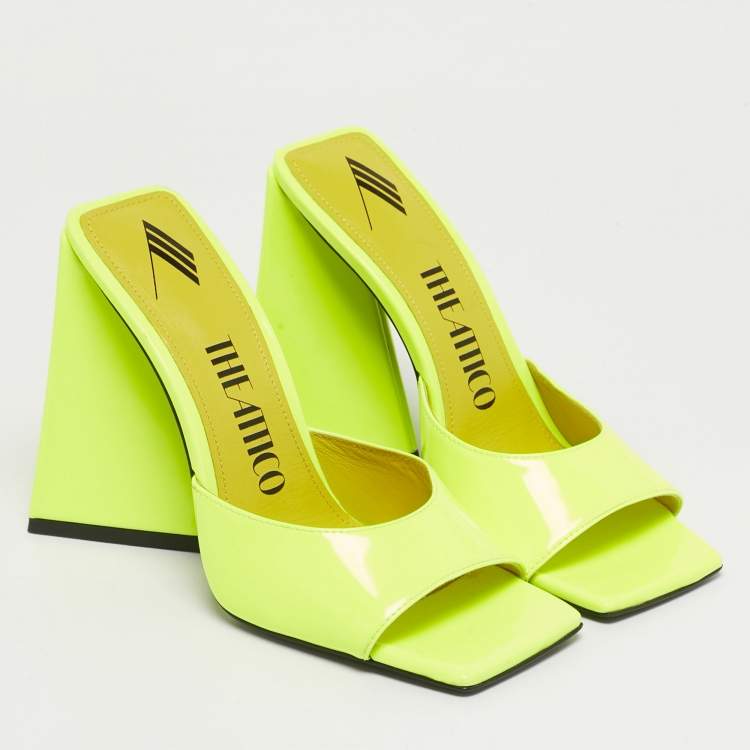 Pre Owned The Attico Green Patent Leather Devon Slide Sandals Size 37