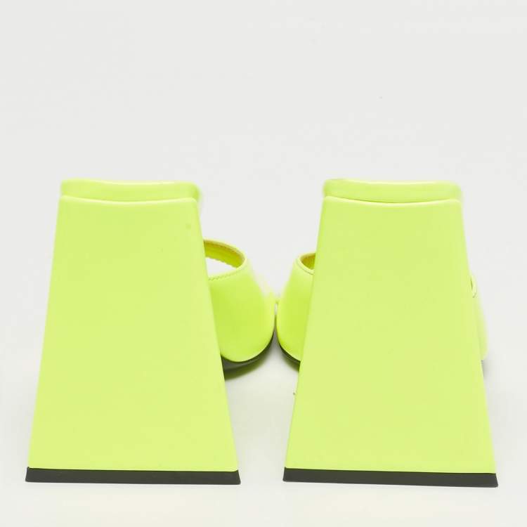 Pre Owned The Attico Green Patent Leather Devon Slide Sandals Size 37