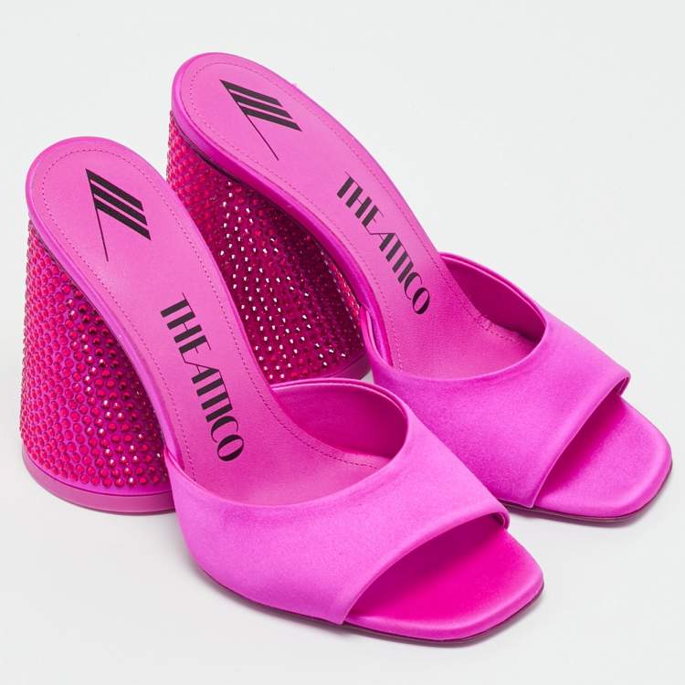 Pre Owned The Attico Devon Size 35.5 Pink Satin Slide Sandals