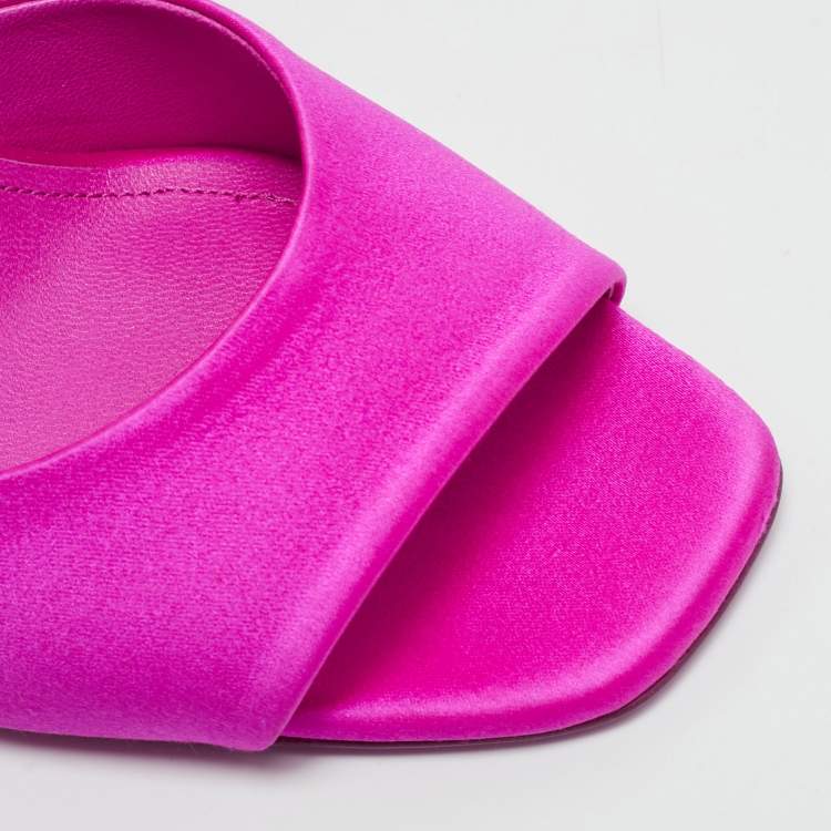 Pre Owned The Attico Devon Size 35.5 Pink Satin Slide Sandals