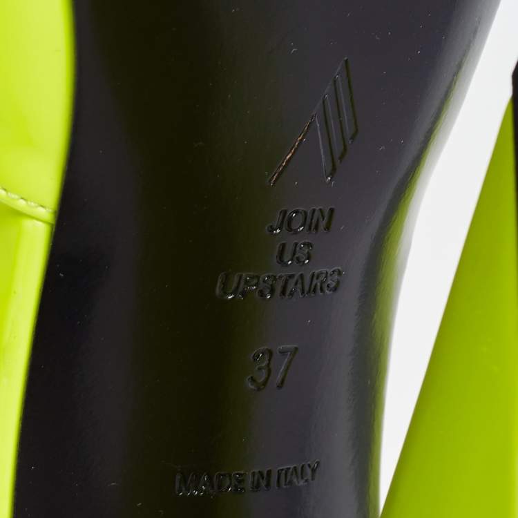 Pre Owned The Attico Neon Yellow Patent Leather Devon Slide Sandals Size 37