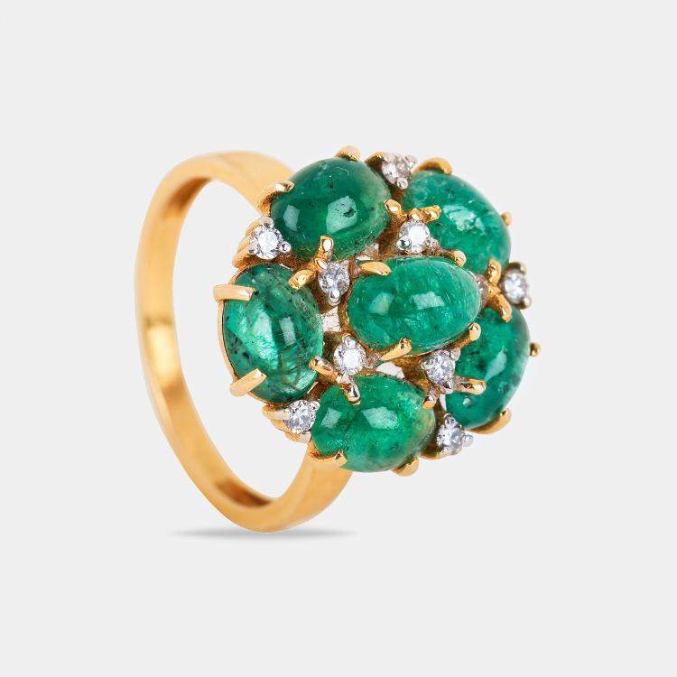 Pre Owned 14K Gold Natural Cabachon Emerald & Brilliant Round Diamond Ring